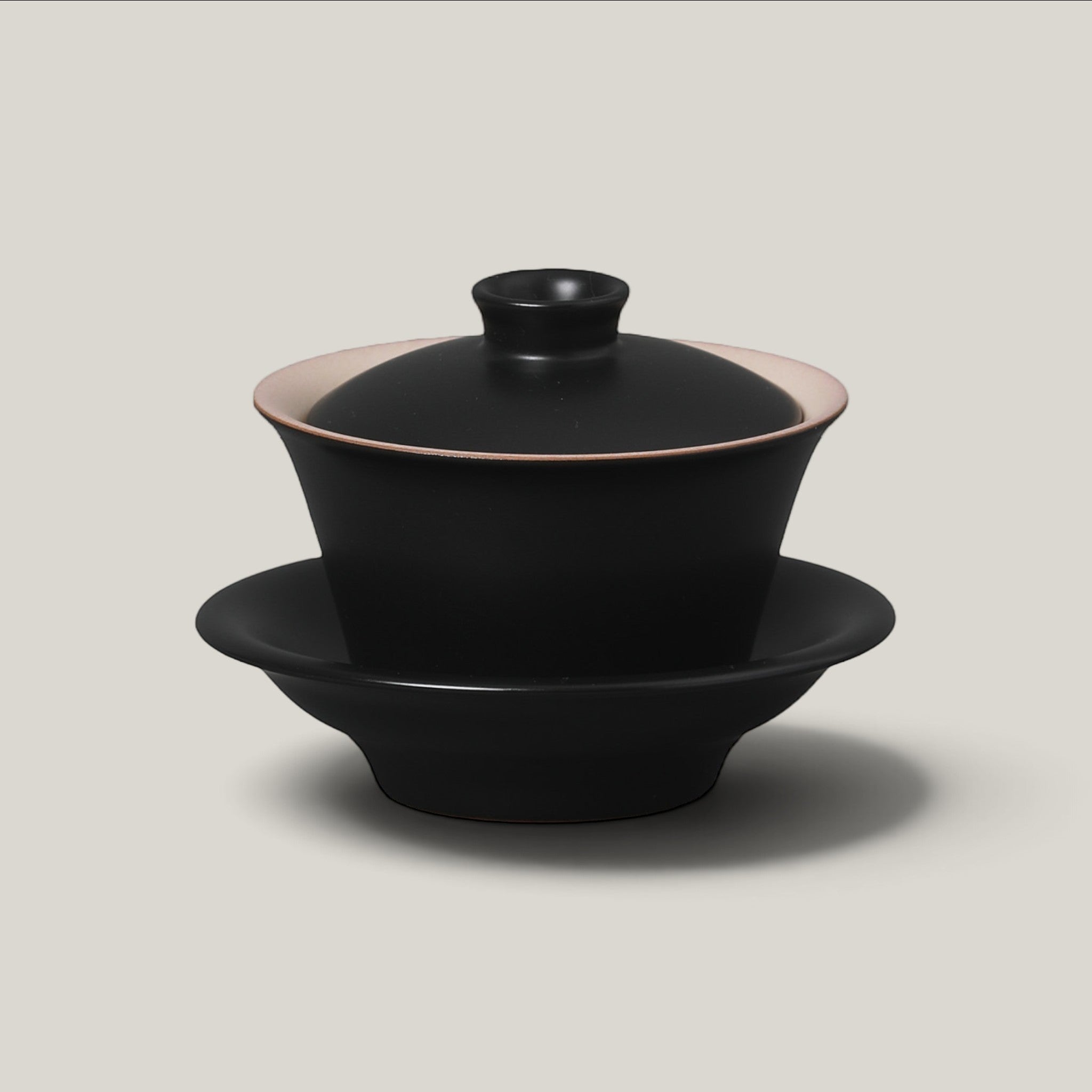 Lin Family Black & White Gaiwan
