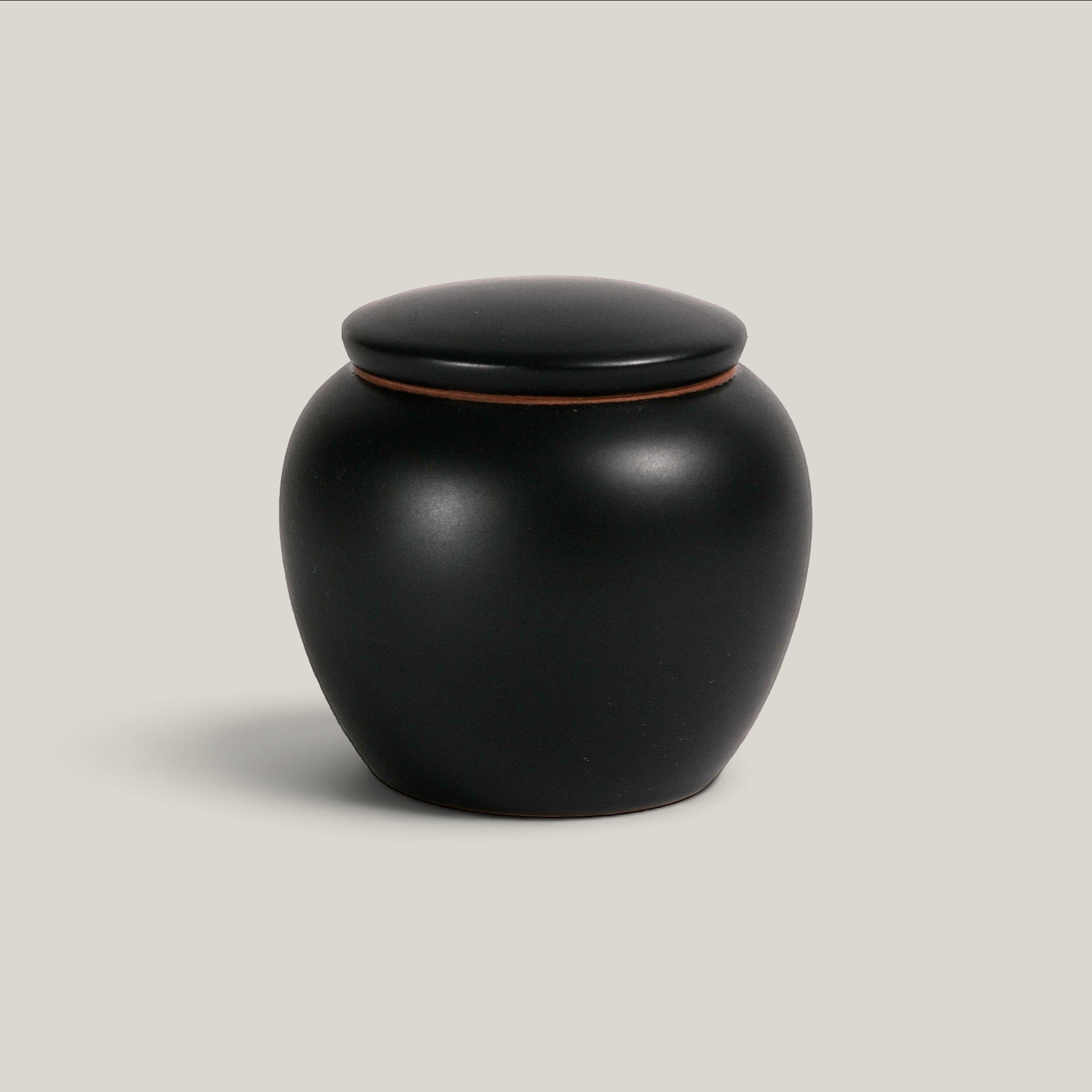 Lin's Family Pottery Tea Jar